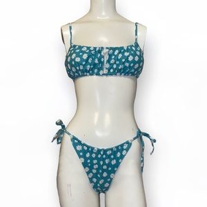 🏖️ NWT Zaful Blue Ditsy Floral Bikini